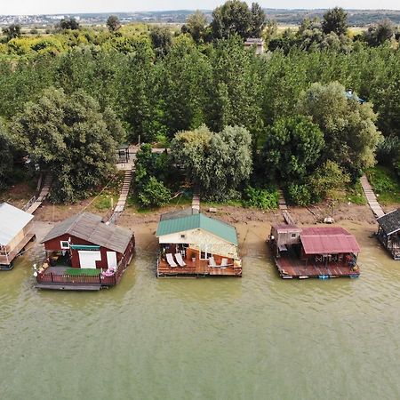 Sagando - Floating House On Sava River Belgrade Extérieur photo