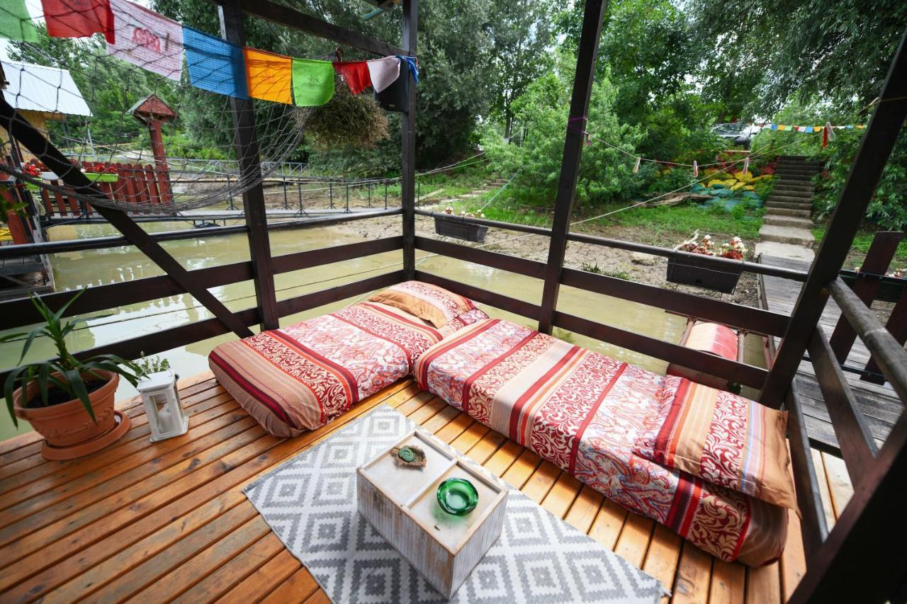 Sagando - Floating House On Sava River Belgrade Extérieur photo